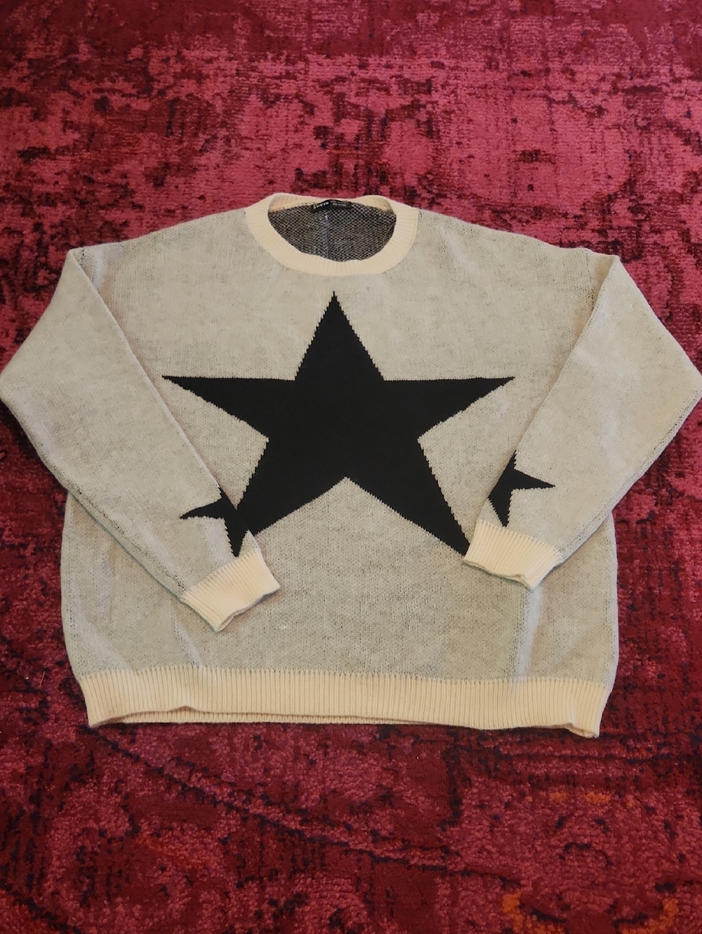 SHEIN Cream Crewneck Sweater with Black Star Graphic